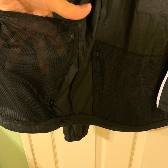 Windbreaker jacket - Picture 11 of 11